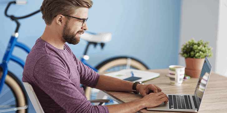 11 Apps and Software Every Remote Worker Should Have on Their Device